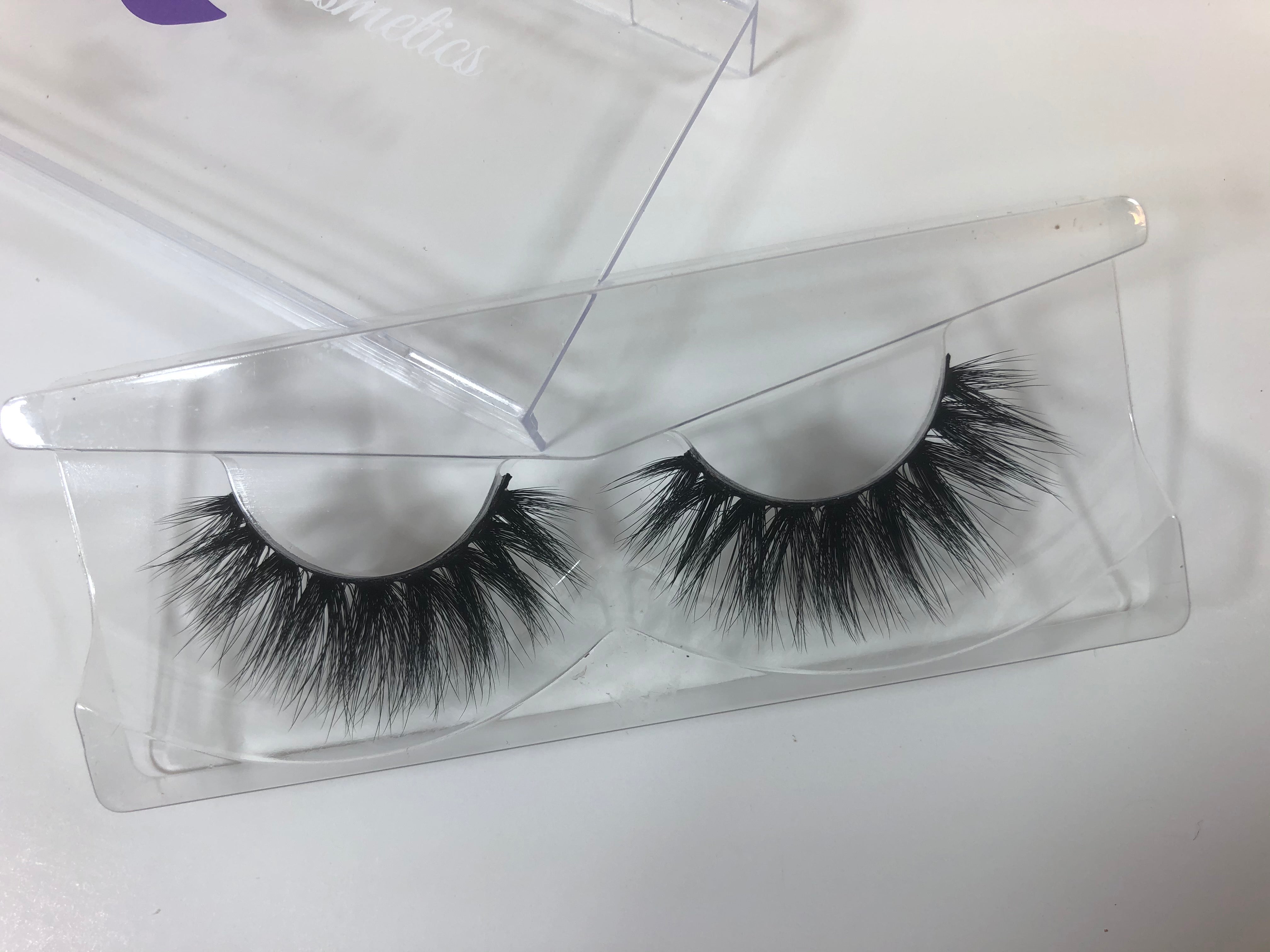 LoveAngel Heiress Lashes